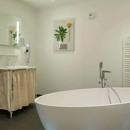 Le Cise, The Originals Relais Hotel *